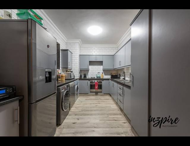 4 BEDROOM HOUSE FOR SALE IN PINNACLE POINT GOLF ESTATE